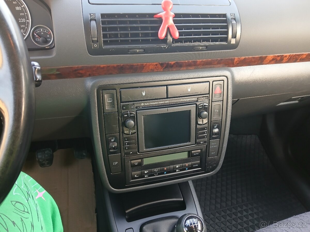 Sharan 1.9Tdi 85kw Rv 2006 Nová Stk - 9