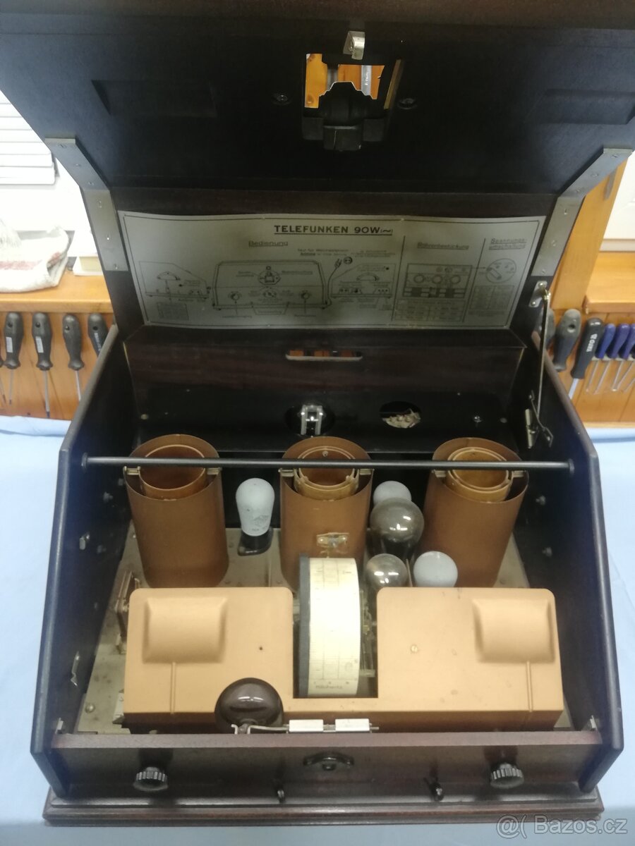 Prodám rádio telefunken 90w - 9