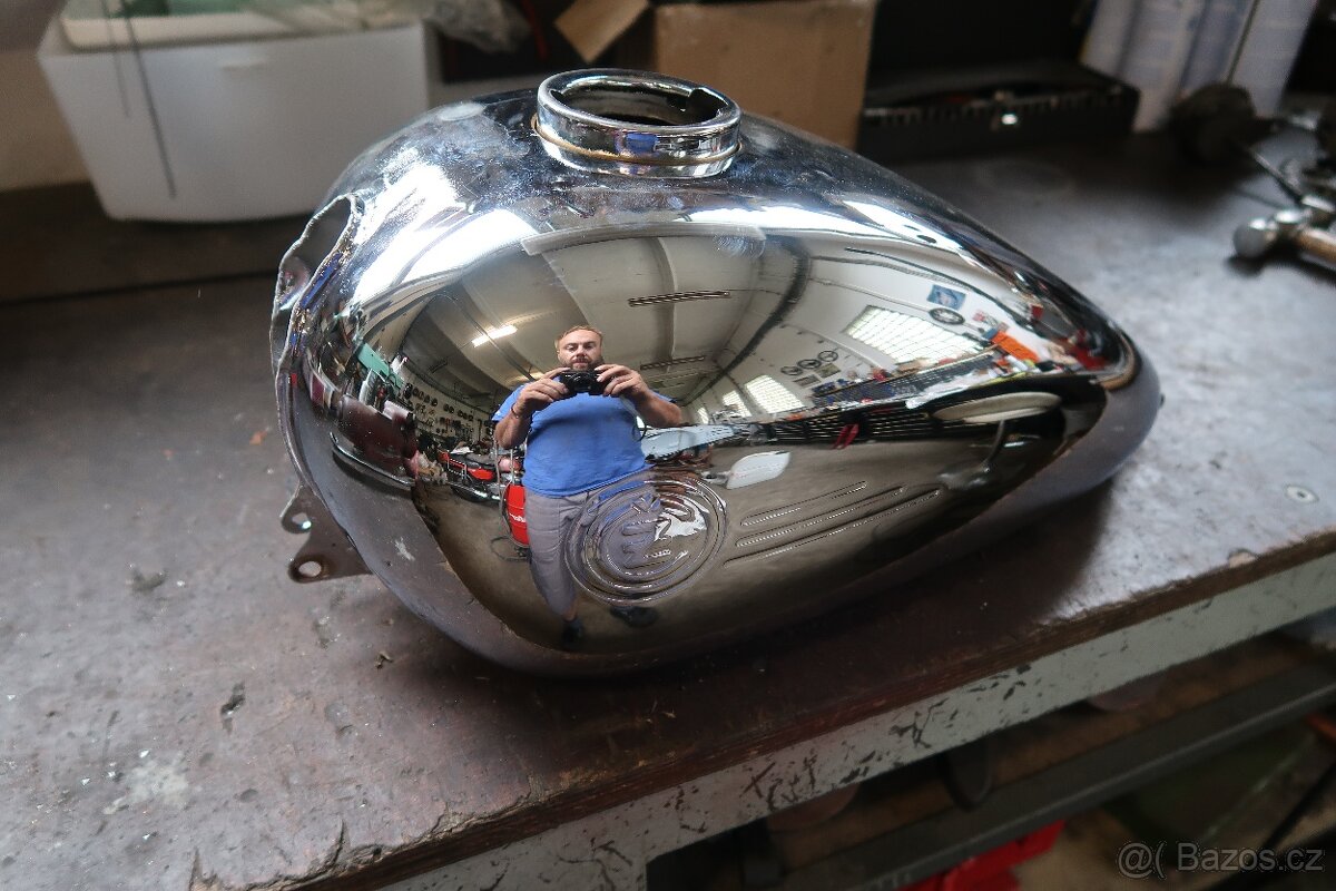 Nádrže Jawa ČZ - 9