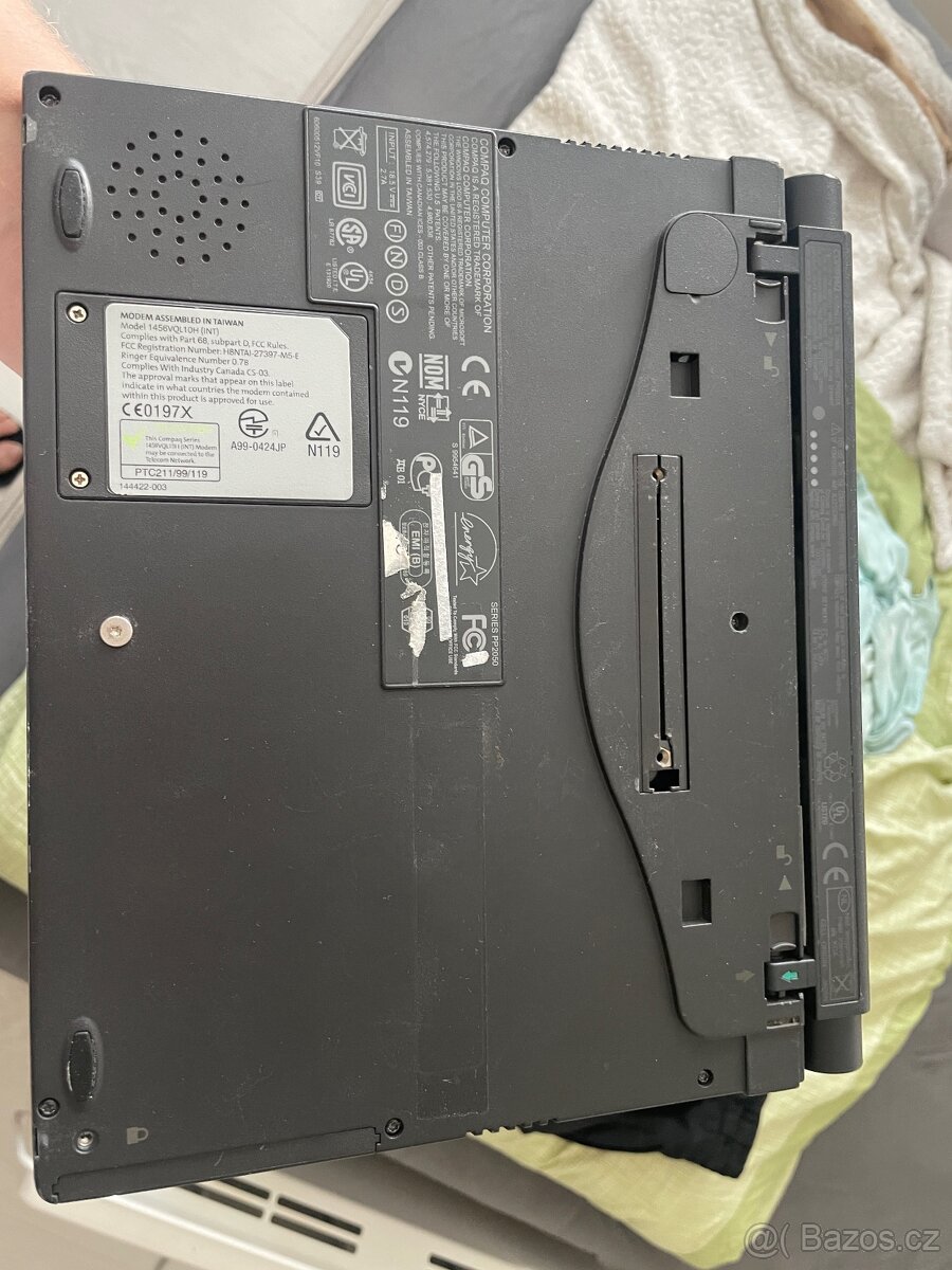 Compaq Armada M300 včetně rozšíření,plně funkční retro ntb - 9