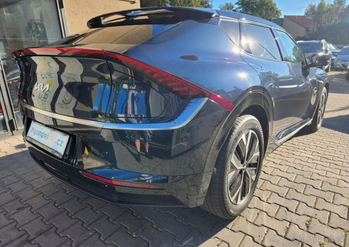 Kia EV6 MAX VÝBAVA-TOP STAV-ZÁRUKA - 9