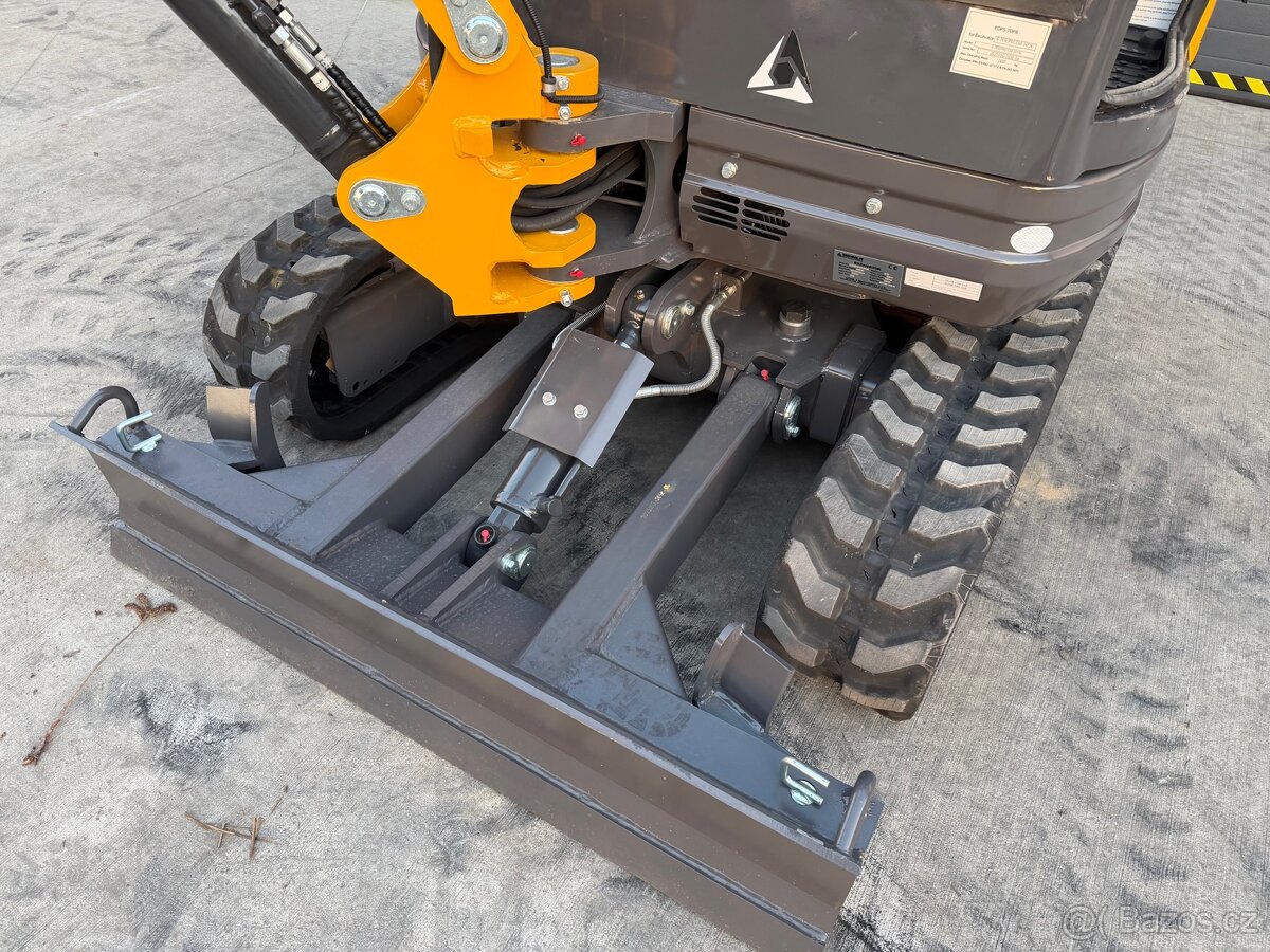 Minibagr Gorila G27SE PRO CAB - Sleva akce 59.000,- - 9