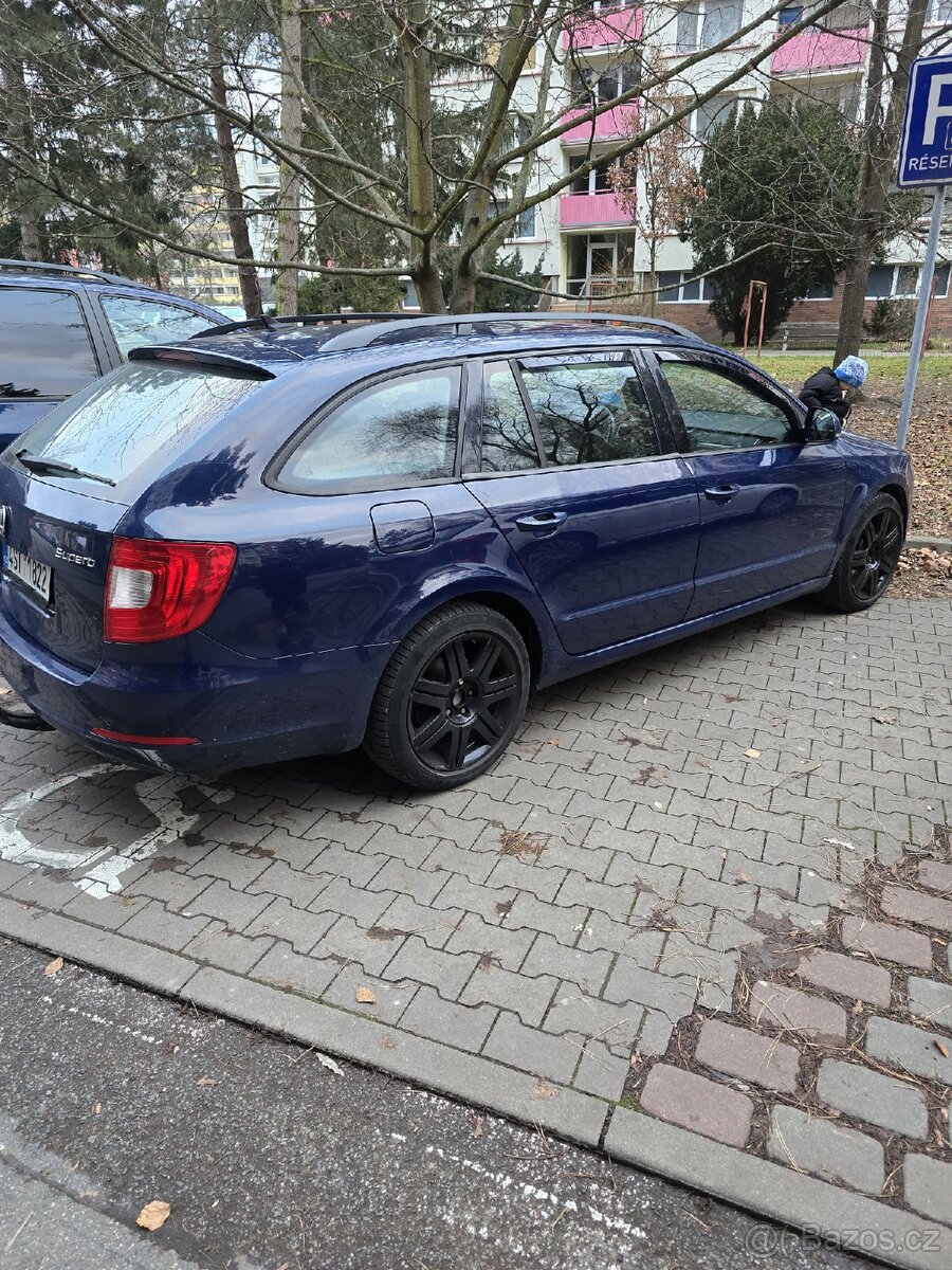Škoda Superb 2 combi 2.0 tdi CFFB DSG - 9