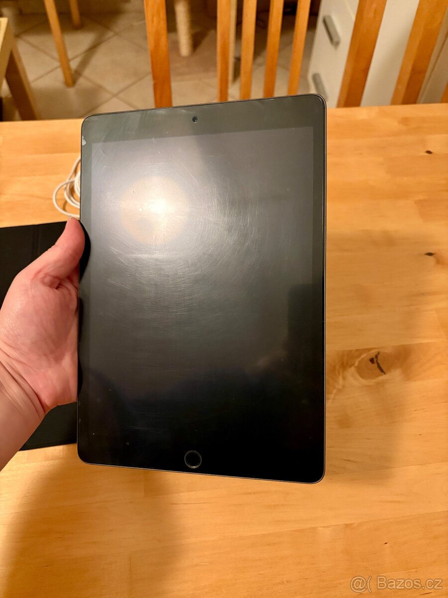 iPad 9. generace 64GB + Apple Pencil 2 + nový kabel + obal - 9
