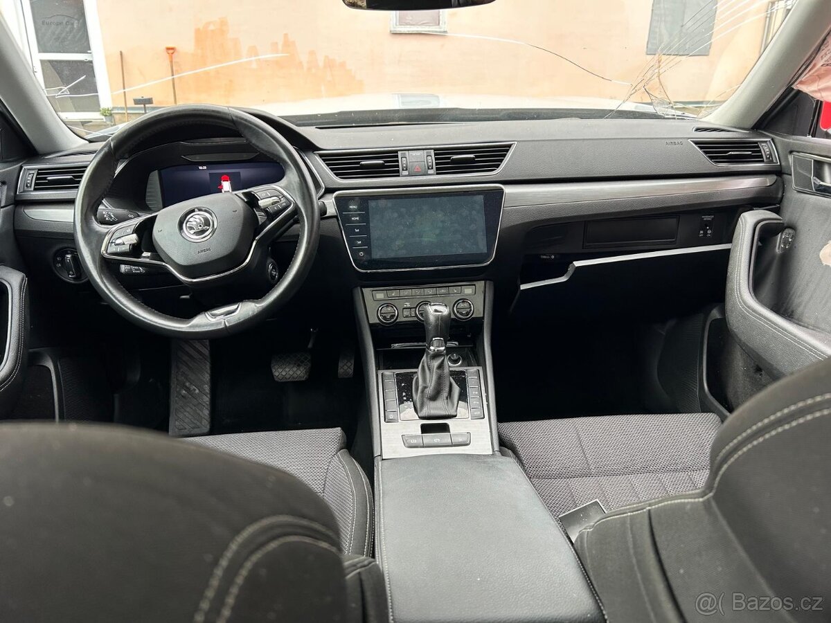 Škoda Superb 2.0 TDI 110 kW DSG - 9