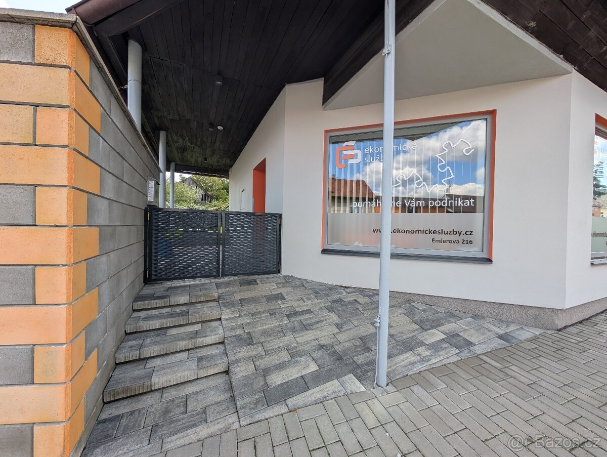 Prodám RD s komerčním prostorem v Libáni u Jičína - 9