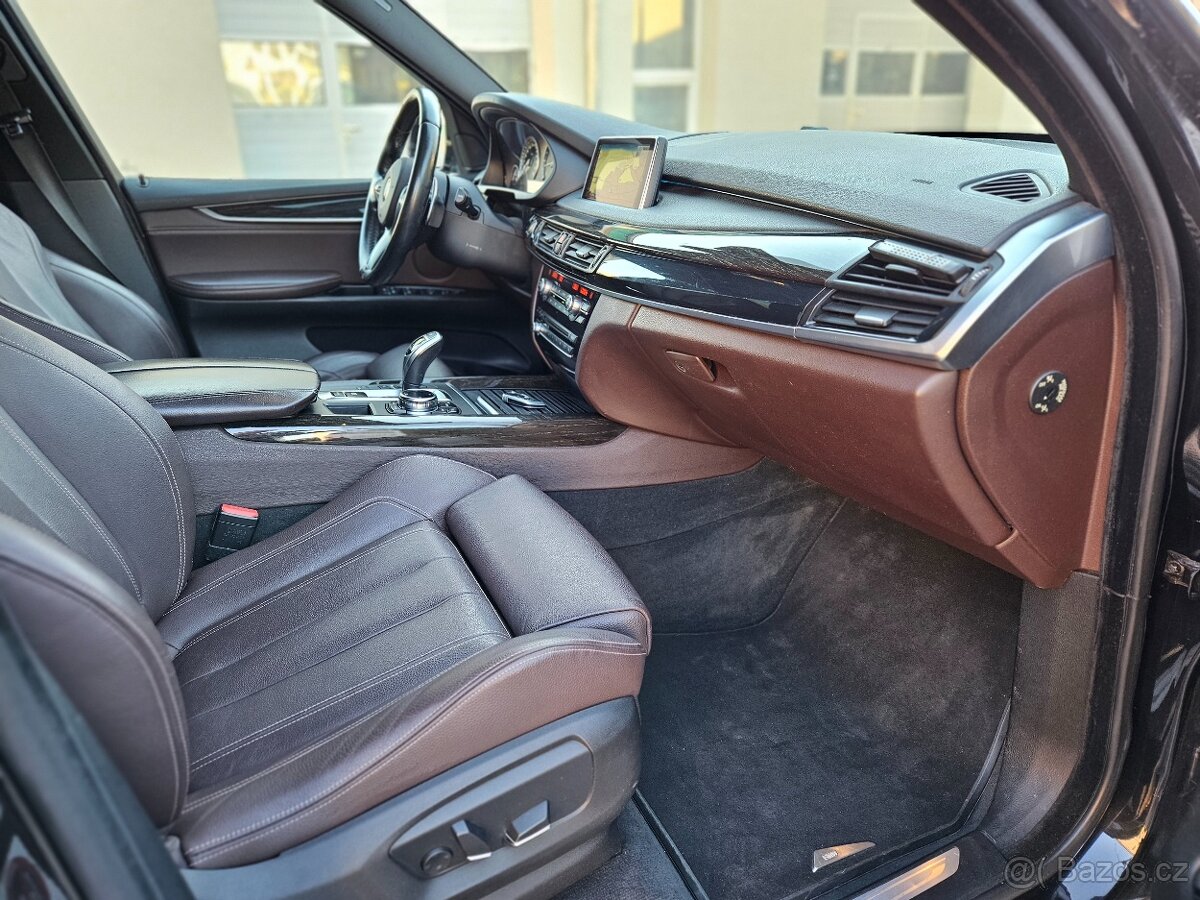 BMW X5 xDrive 30d 190kW M-paket TAŽNÉ PANO KŮŽE HEAD UP DPH - 9
