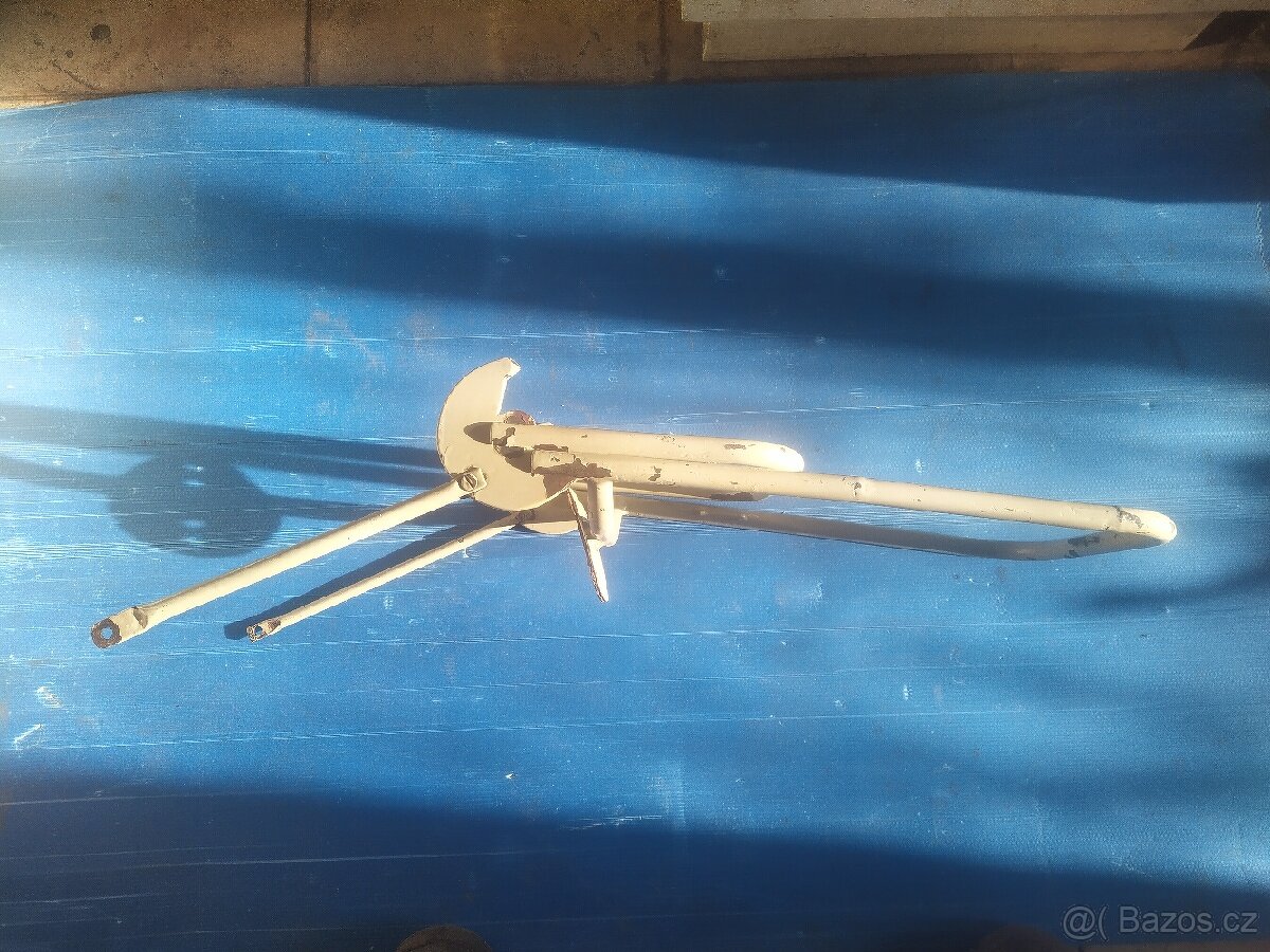 Zavazadlový sklopný nosič Jawa - 9