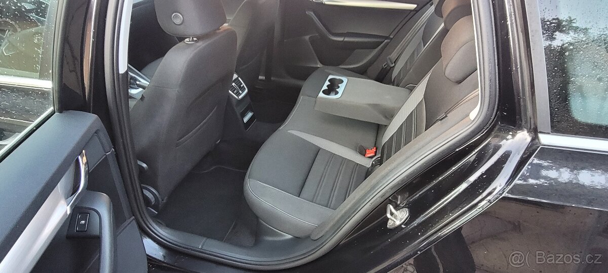 škoda Octavia 1,5TSi 110kw DSG 2020 facelift navi tažný - 9