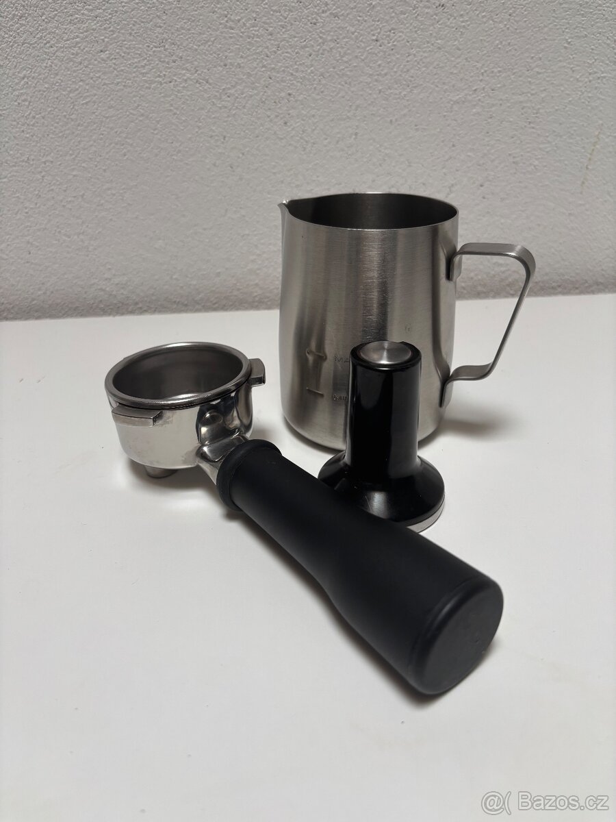 Sage bambino plus pákový kávovar a mlýnek sage - 9