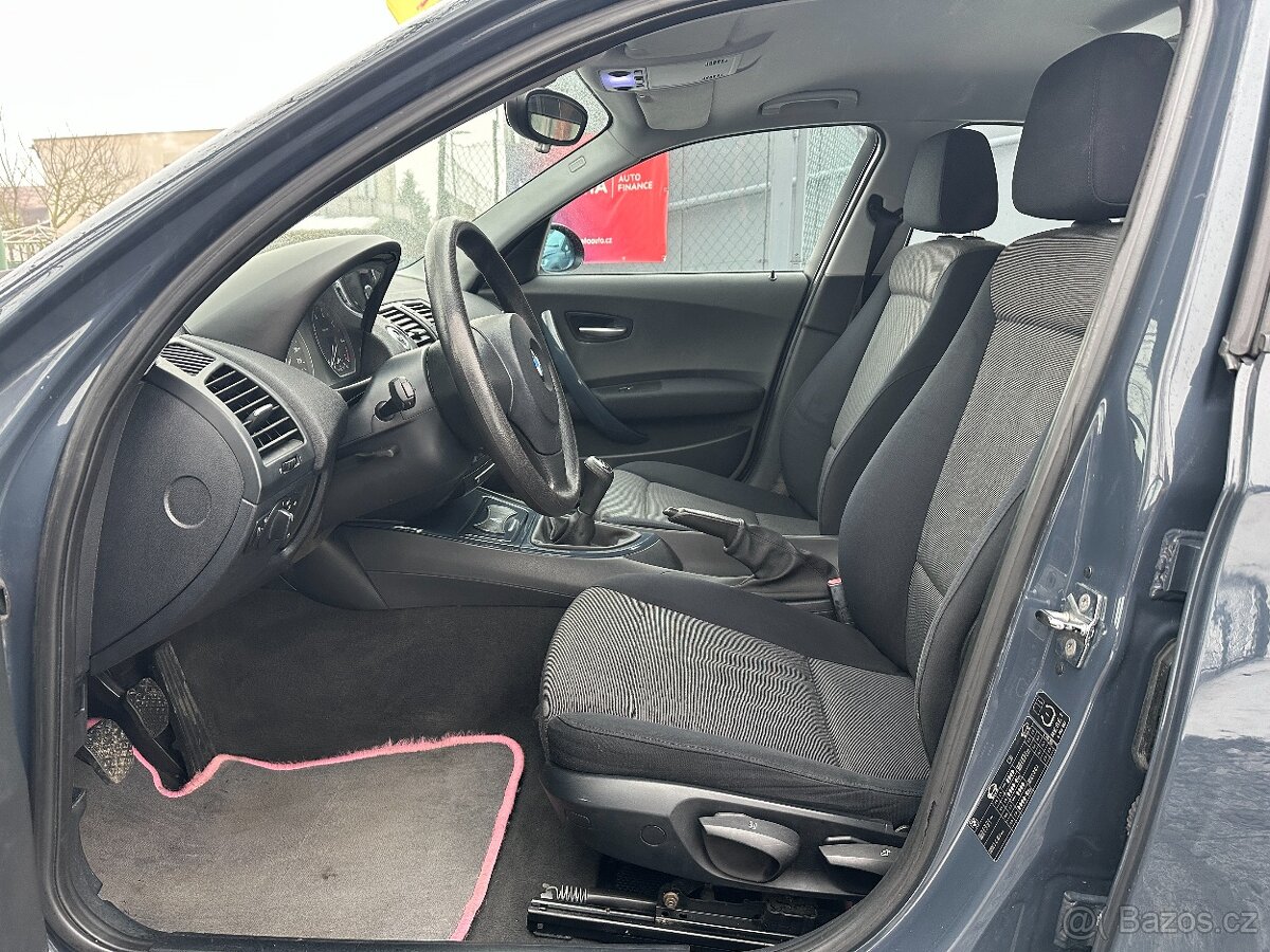 BMW Řada 1 1,6 116i Výhřev, 2.zónová klima - 9
