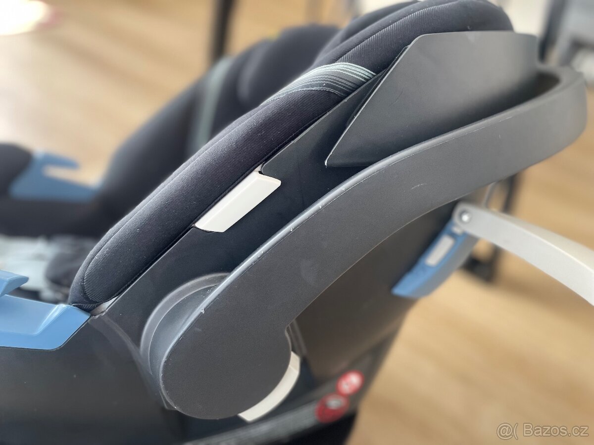 Autosedačka Cybex Aton 5 včetně isofixu - 9