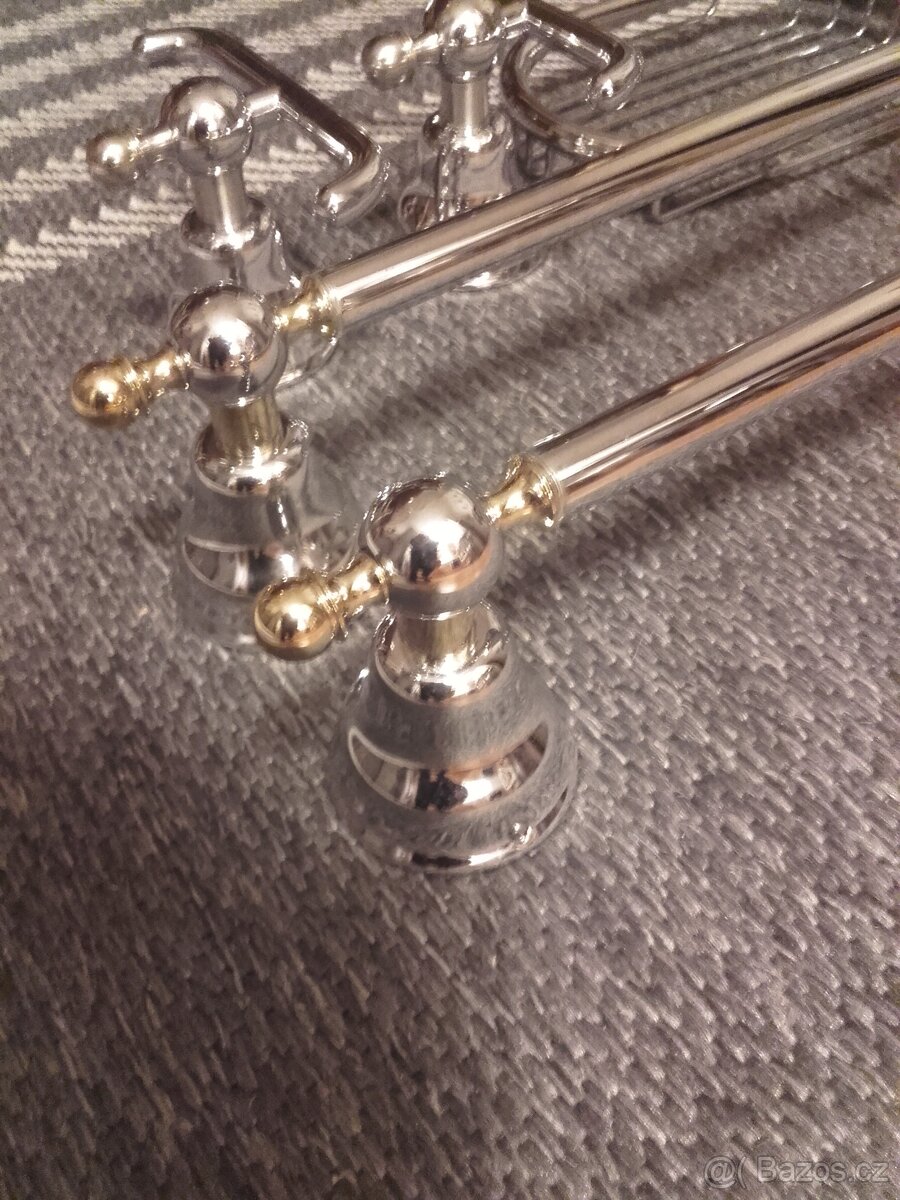 Příslušenství do koupelny - 9