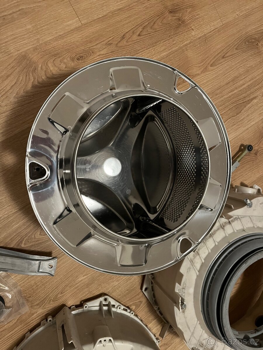 Nabízím díly na pračku Bosch - 9