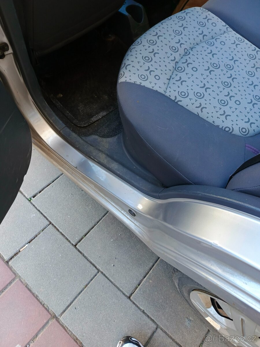 Chevrolet spark - 9