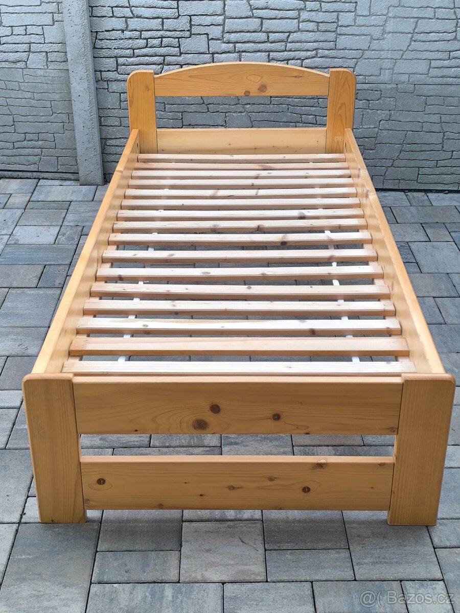 Prodám dřevěnou postel 90cm x 200cm - 9
