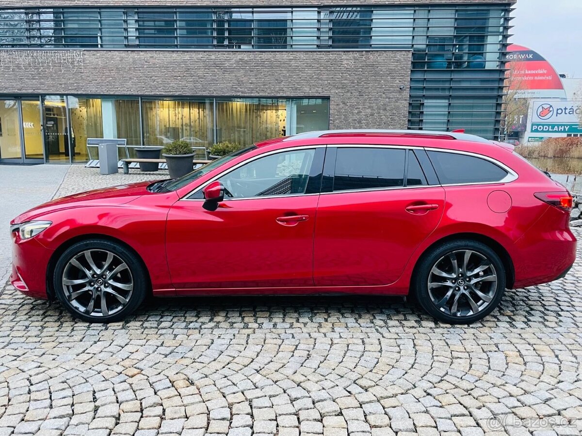 Mazda 6 2.5i 141KW AUTOMAT KAMERA 1.MAJITEL FACELIFT - 9