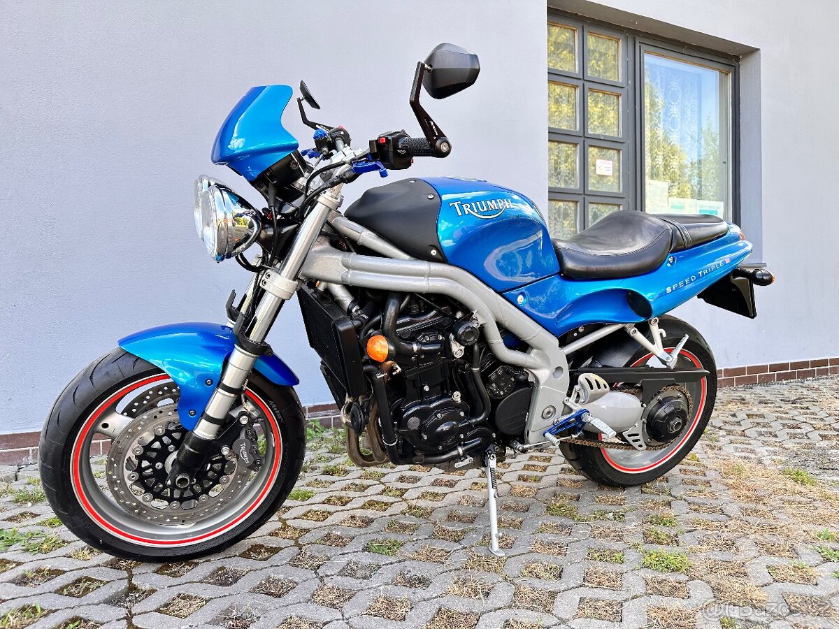 Triumph speed triple 955i - 9