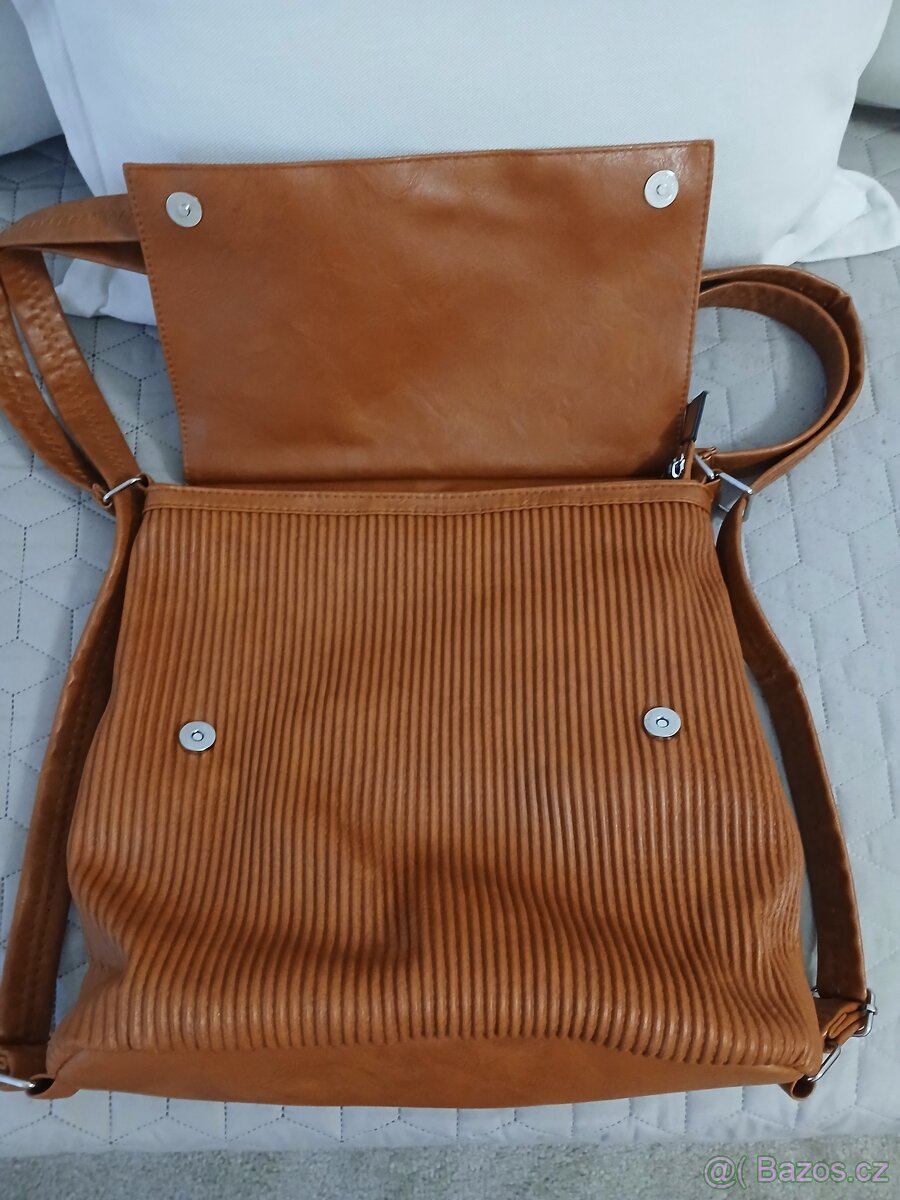 Kabelka dámská větších rozměrů - 9
