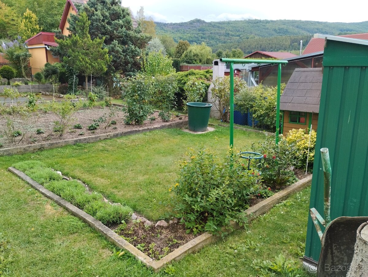 Zahrada na prodej - 9