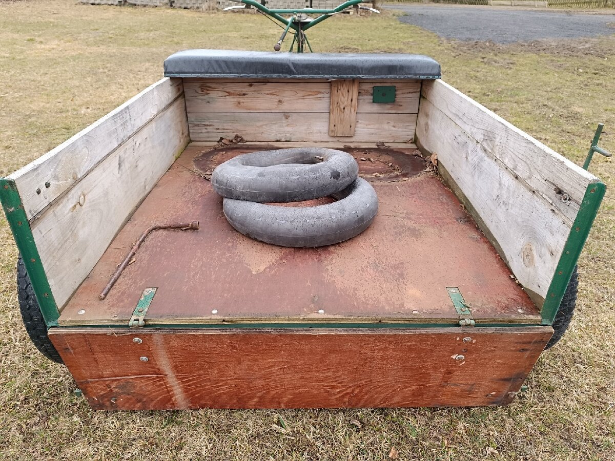 Fréza (malotraktor) bez agregátu + brzděný vozík - 9