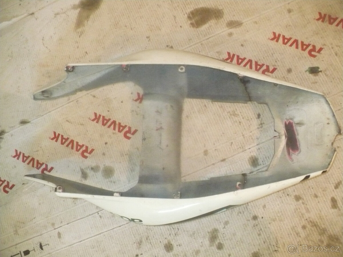 Yamaha YZF R1/fazer rv. 98-01-díly ze tří moto - 9