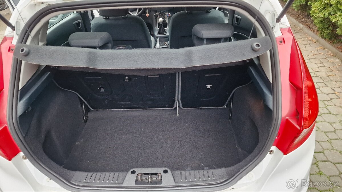 Ford Fiesta 1.4 tdci ZAMLUVENO - 9