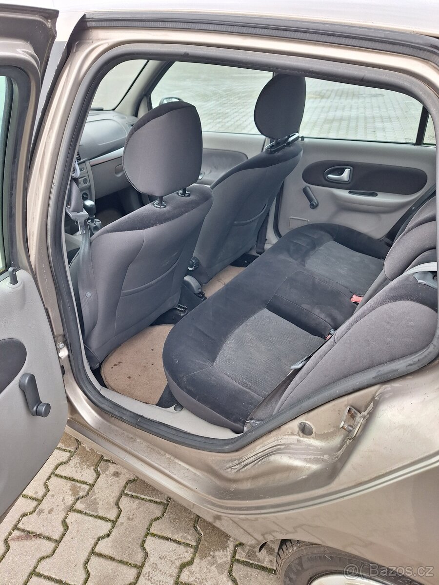 RENAULT THALIA 1,2i + LPG - 9