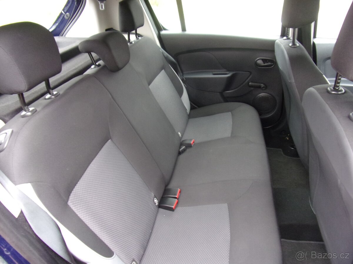 PRODÁM Dacia Sandero 1.2i - 9
