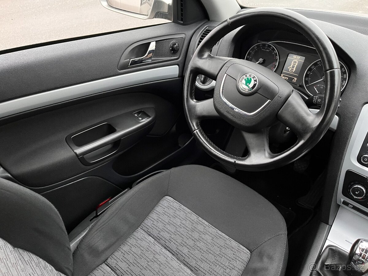 Škoda Octavia II combi 1.6TDI - 9