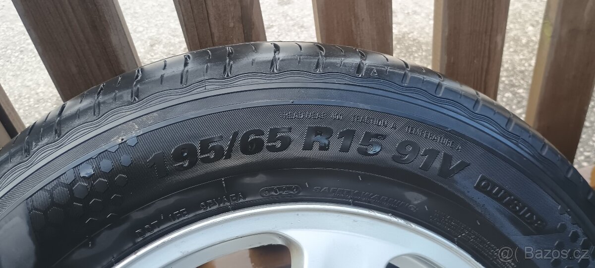 195/65R15 5x100 - 9
