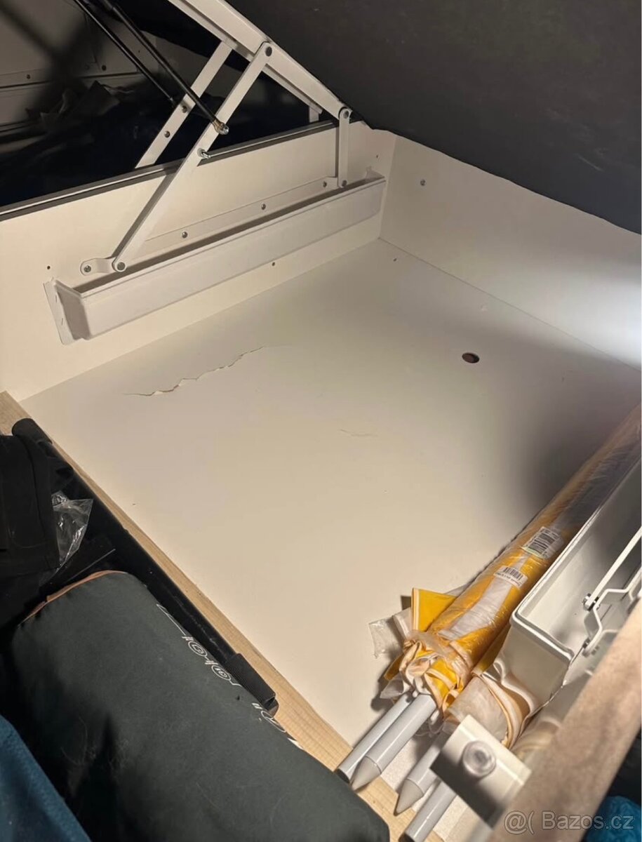 Manželská postel 180x200 - 9