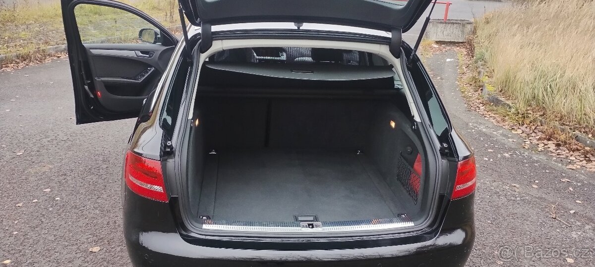 Audi A4 B8 kombi 2.0 TFSI - 9