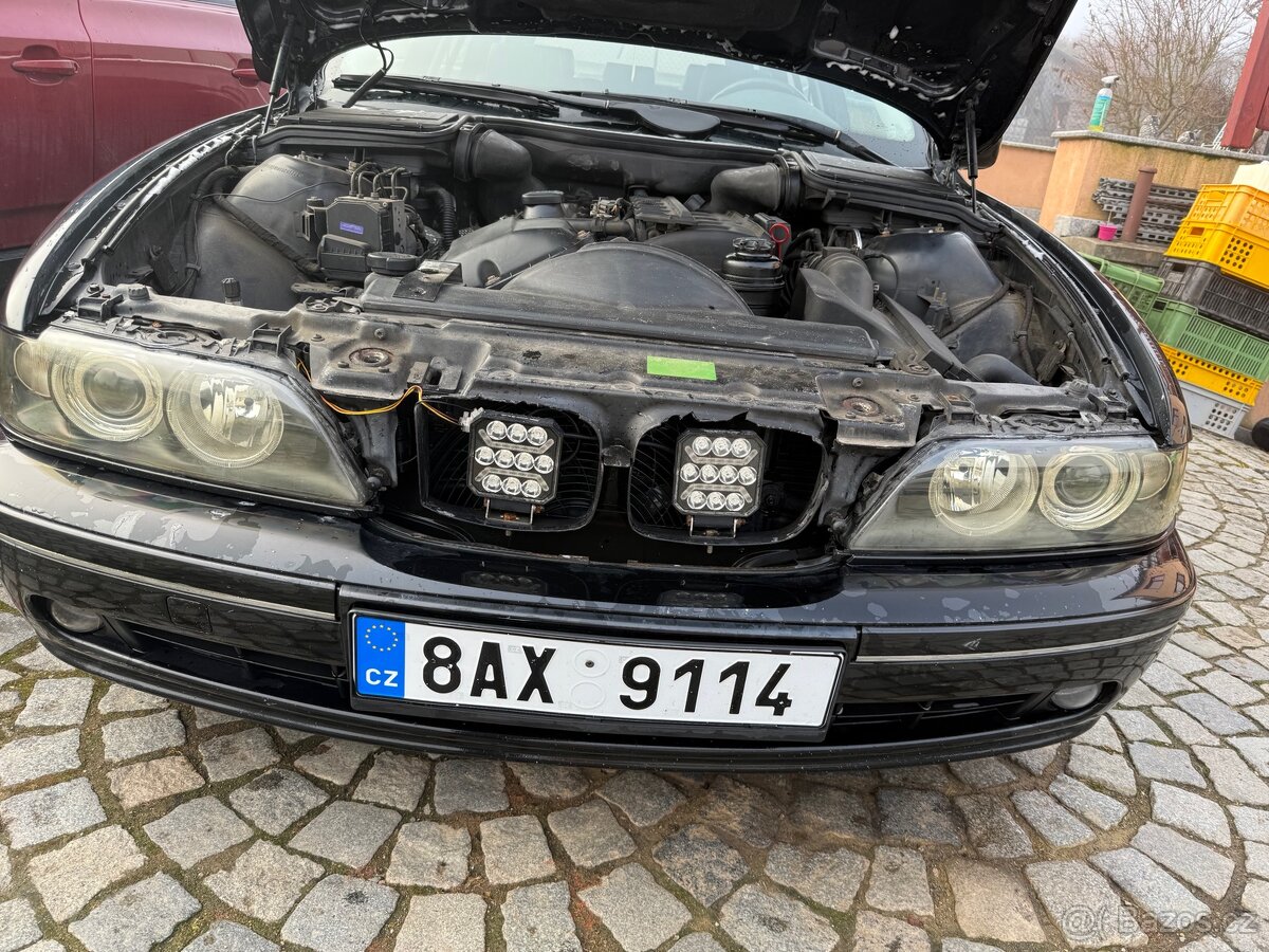 BMW 525i touring - 9