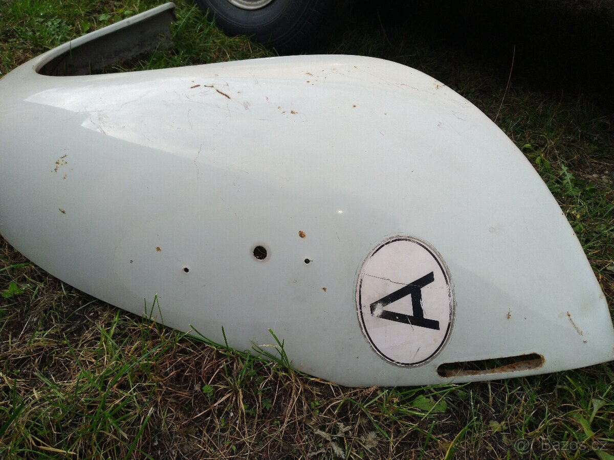 Prodám blatník na VW brouk - 9