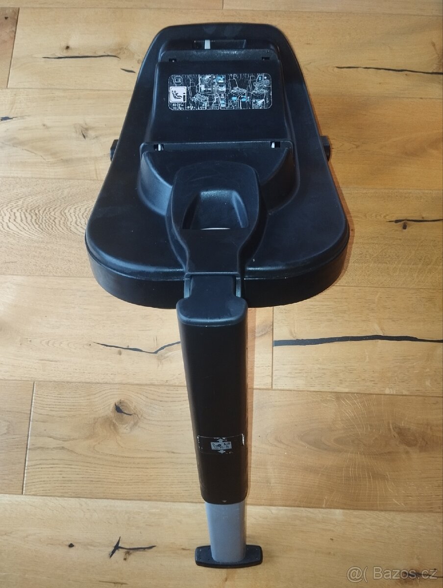 Maxi Cosi autosedačka Cabrio Fix i-Size + základna - 9