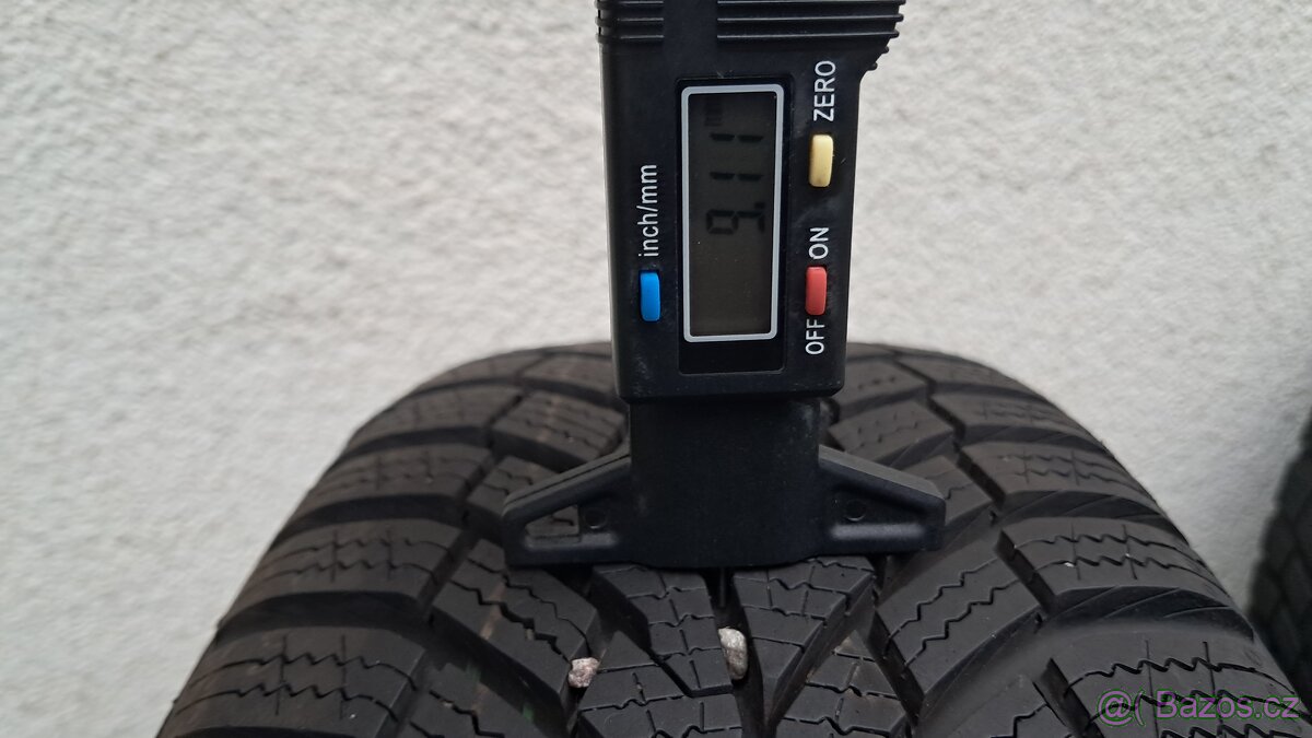 Prodám zimní original alukola Škoda Fabia 185 65 R15 5x100 - 9