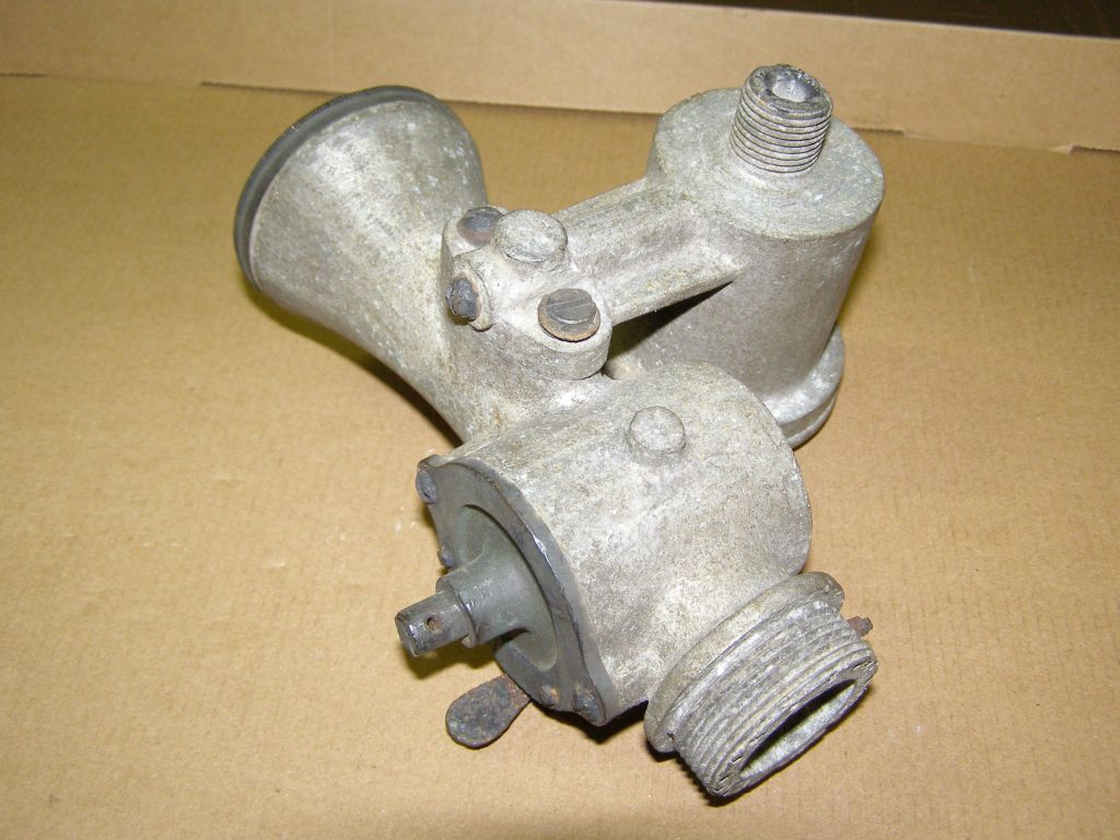 Prodám karburátor z motoru Pokora - 9