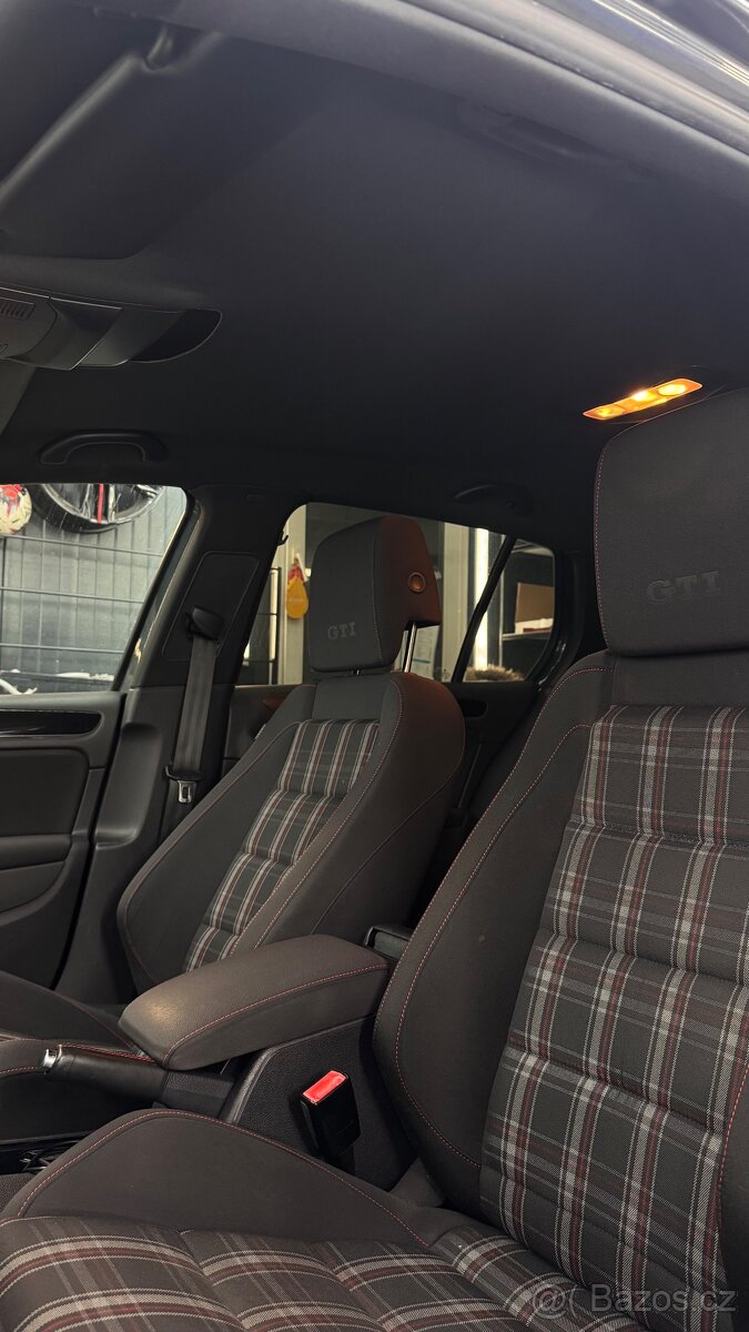 VW GOLF VI GTI / 2.0TSI / 155kw / 2010 / Manuál - 9