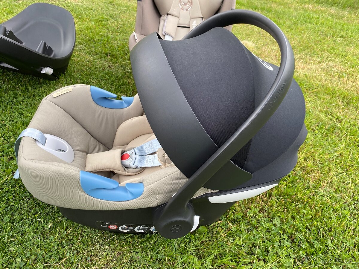 Autosedačka, základna a vajíčko Cybex - 9