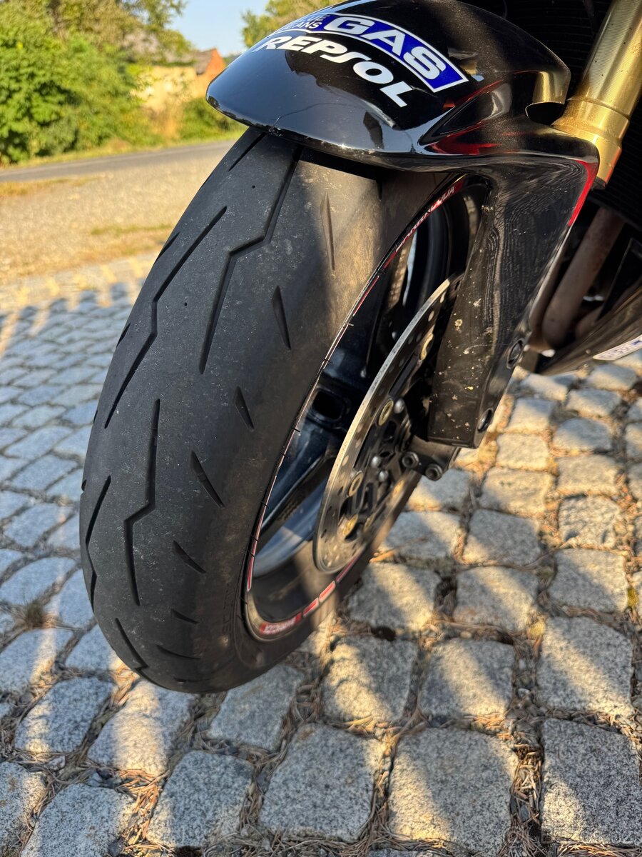 Honda cbr 600rr pc40 - 9