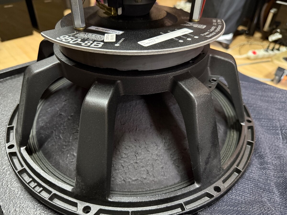 Altec Lansing - 9