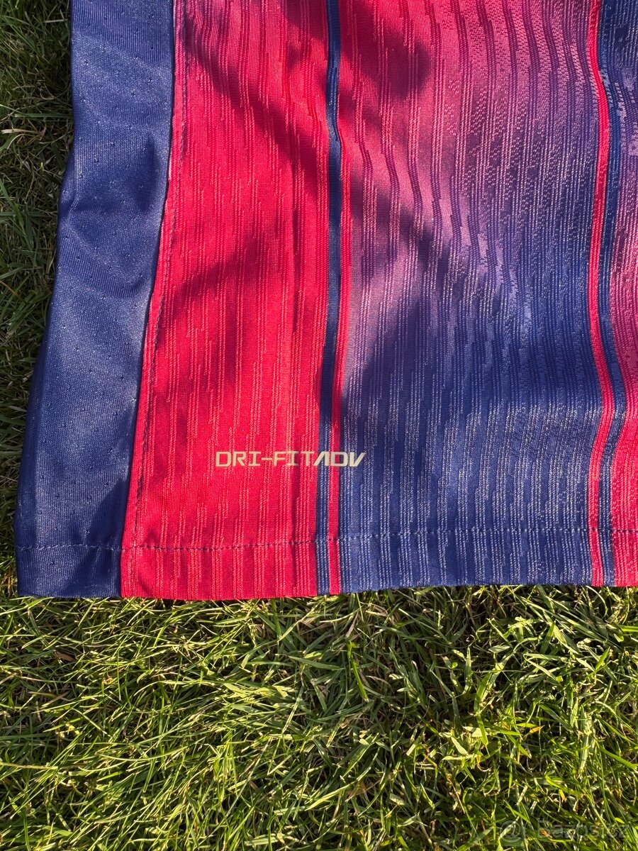 Dres Lamine Yamal FC Barcelona 2025/26 - 9