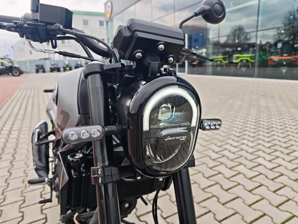 Benelli Leoncino 125 - 9