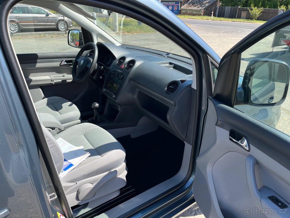 VW CADDY 1.9 TDi SERVISNÍ KNIHA MODEL BEZ FILTRU - 9