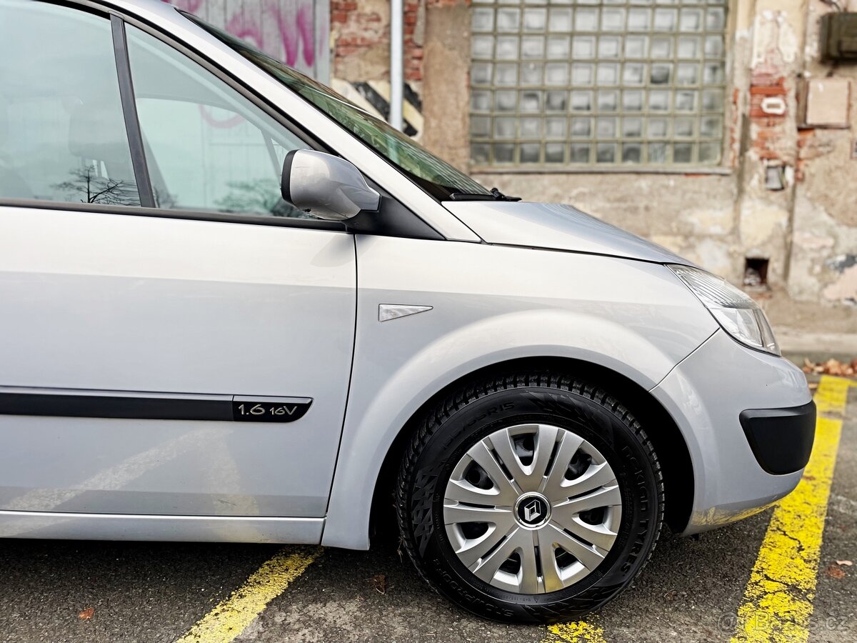 RENAULT MÉGANE SCÉNIC 1.6i 16V 83KW 65.000KM PĚKNÝ STAV - 9