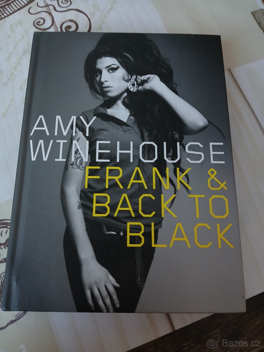 Amy Winehouse - 9