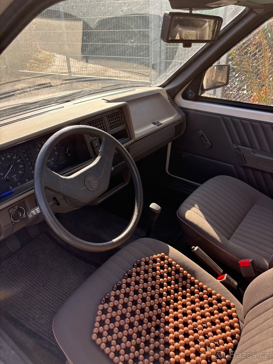 Škoda Favorit 136 L - 9