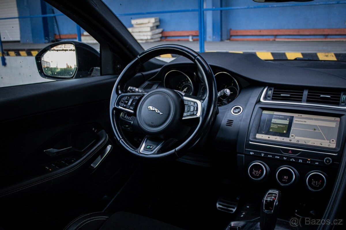 Jaguar E-Pace 2.0d R-Dynamic AWD | SK pôvod | Odpočet DPH - 9