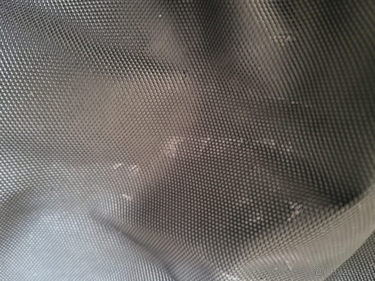 Deka výb.Rambo Supreme turnout medium200g a krk 150g,vel.130 - 9